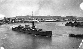 HMS Dunedin (in Brisbane, 1925)