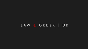 Law & Order- UK title.svg