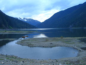 Kachess Lake (192351699).jpg