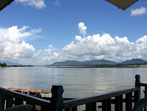 Irrawaddy unterhalb der Dammbaustelle bei Myitkyina