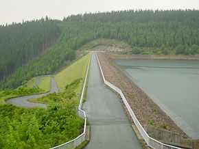 Blick auf den Staudamm