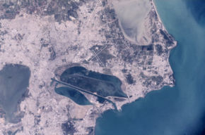 Satellitenbild von Tunis und Umgebung