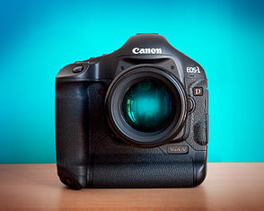 Canon EOS-1D Mark IV fotographix.ca.jpg