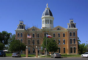 Marfa courthouse.jpg