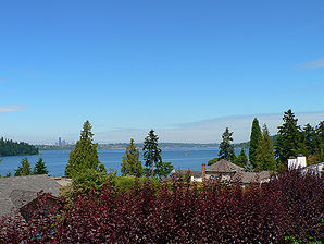 Blick über den Lake Washington in Richtung Seattle