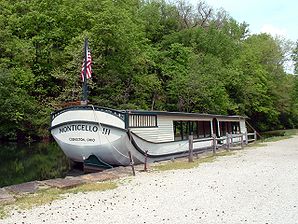 Restored canal boat, Ohio and Erie Canal.JPG