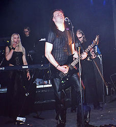 einige Bandmitglieder (2001)