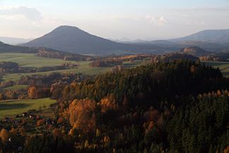 Růžovský vrch (Rosenberg), vom Noldenberg gesehen