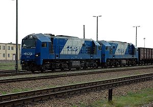 Zwei ST40-Lokomotiven der LHS in Doppeltraktion bei Szczebrzeszyn