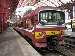 AM 86 im Bahnhof Antwerpen Central