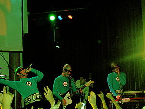 Live in Pittsburgh (2005)