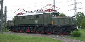 Denkmallokomotive 193 008