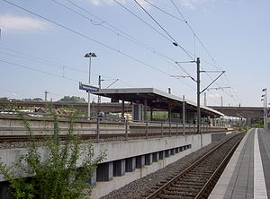 Bahnhof Neckarpark.JPG