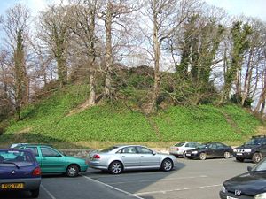 Barnstaple Castle Mound.jpg