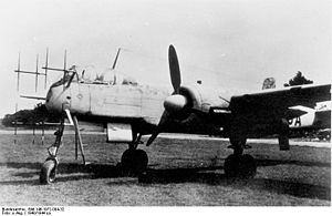Heinkel He 219 mit Antennenanlage FuG 220 Lichtenstein SN-2