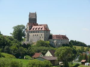 Burg Katzenstein 140707.jpg