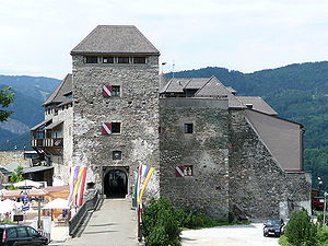 Burg Oberkapfenberg – Frontansicht
