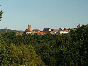 Burg Thann aus westlicher Richtung
