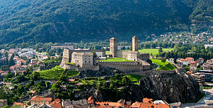 Ansicht vom Castello di Montebello aus