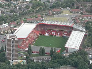 Charlton Athletic football ground.jpg