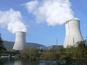 Kühltürme des Kernkraftwerks