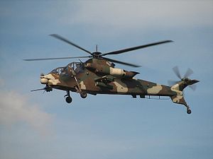 Denel AH-2 „Rooivalk“ bei einer Flugschau