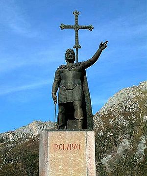Statue Pelayos in Covadonga