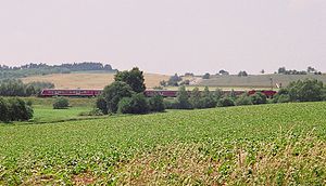 Regional-Express überquert im Sommer 2007die ehemalige innerdeutsche Grenze