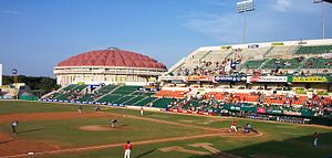 Estadio Kukulcán.jpg