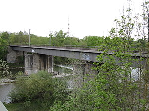 Föhringer Eisenbahnbrücke