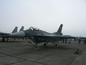 F-2 auf der JASDF-Basis Hamamatsu