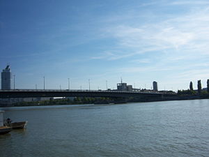 226 Floridsdorfer Brücke