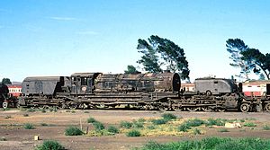 GO Nr. 2592 ausgemustert abgestellt im Lokomotiv-Depot De Aar, Südafrika