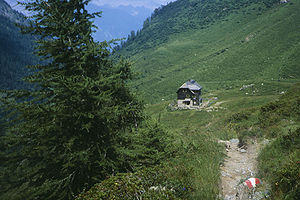 Das Hochweißsteinhaus in den Karnischen Alpen