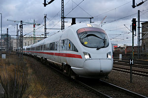Zwei ICE-TD auf dem Weg nach Kopenhagen in Berlin Ostbahnhof