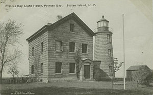Light house, Prince's Bay, Staten Island .jpg