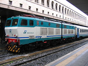 Locomotiva E656-569.jpg