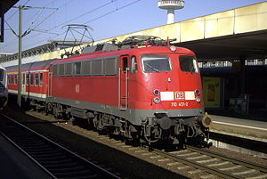 110 451-2 in Hannover Hbf