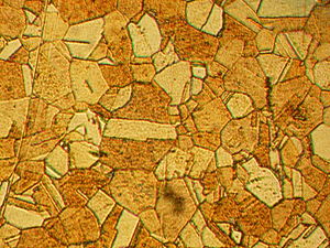 Macrostructure of rolled and annealed brass; magnification 400X.jpg