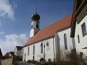 Pfarrkirche St Andreas Schwalldorf.jpg