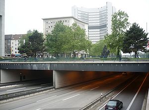   Ruhrschnellweg-Tunnel