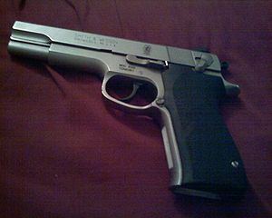 S&W Pistol 4506.jpg