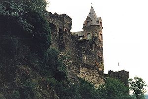 Ringmauer mit Turm