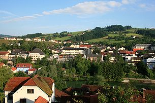 Blick von der Nachbargemeinde Steinbach auf Untergrünburg