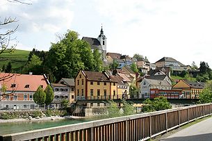 Ortszentrum von Untergrünburg aus gesehen.