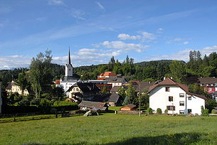Moosburg mit Pfarrkirche hl. Michael und hl. Georg