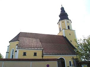 Die Pfarrkirche in Esternberg