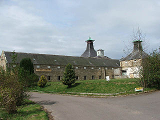Coleburn Distillery - geograph.org.uk - 59526.jpg
