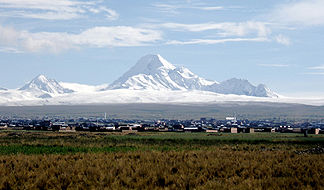 Südseite des Huayna Potosí vom Altiplano