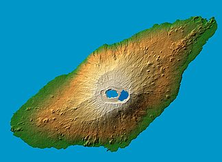 3D-Ansicht der Insel Ambae mit dem Lombenben (Shuttle Radar Topography)